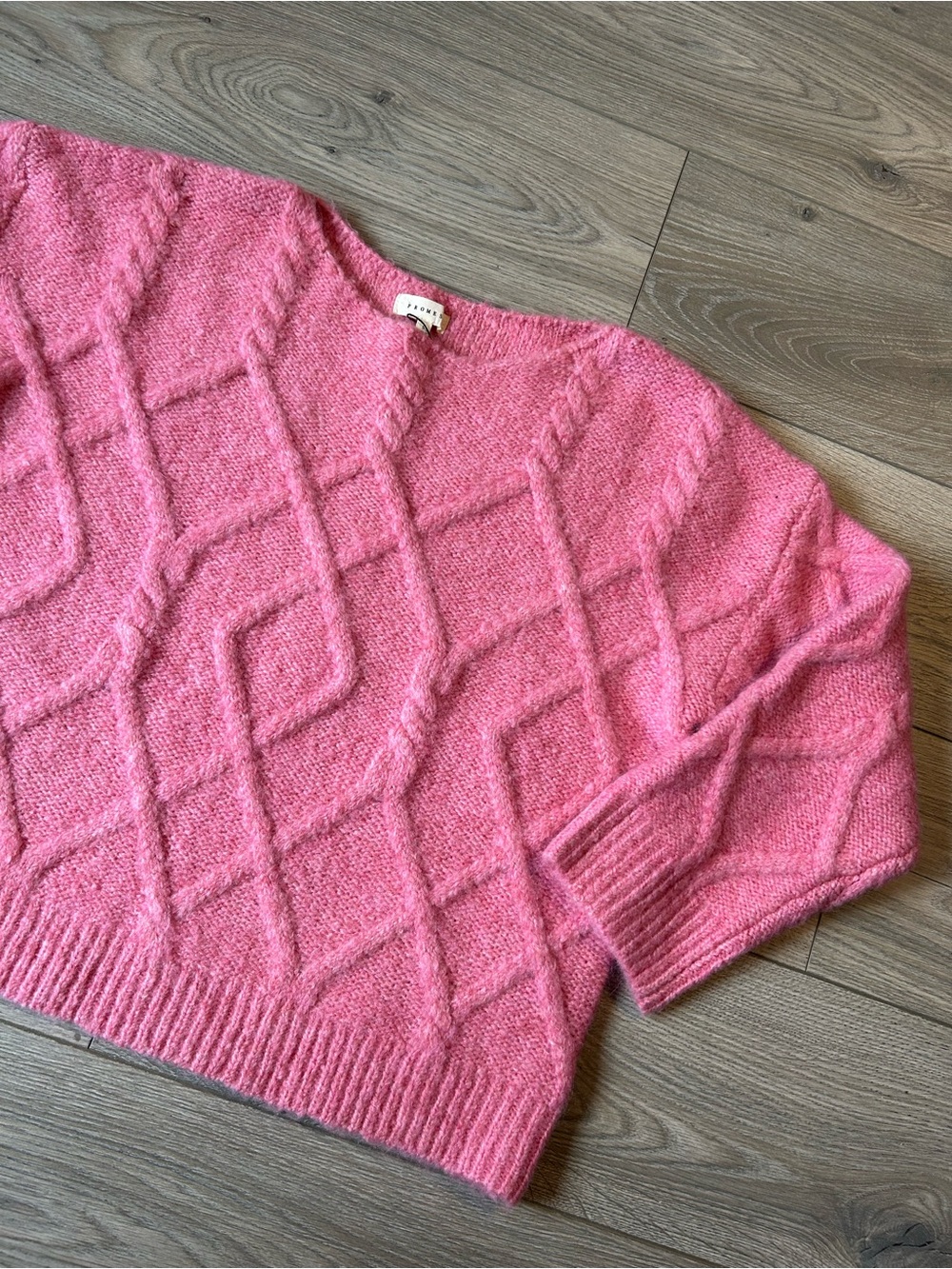 Promesa Pink Cable Knit Chunky Wool blend Soft Sweater Size Small